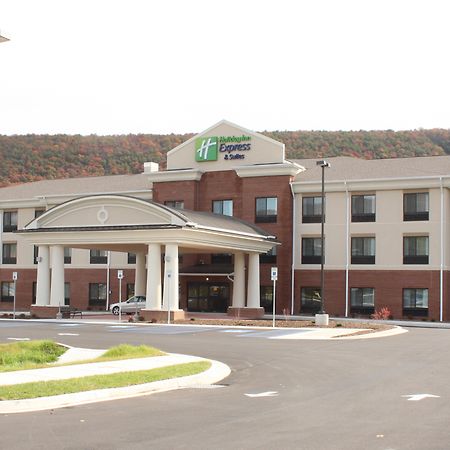 Holiday Inn Express & Suites Cumberland - La Vale By Ihg Kültér fotó