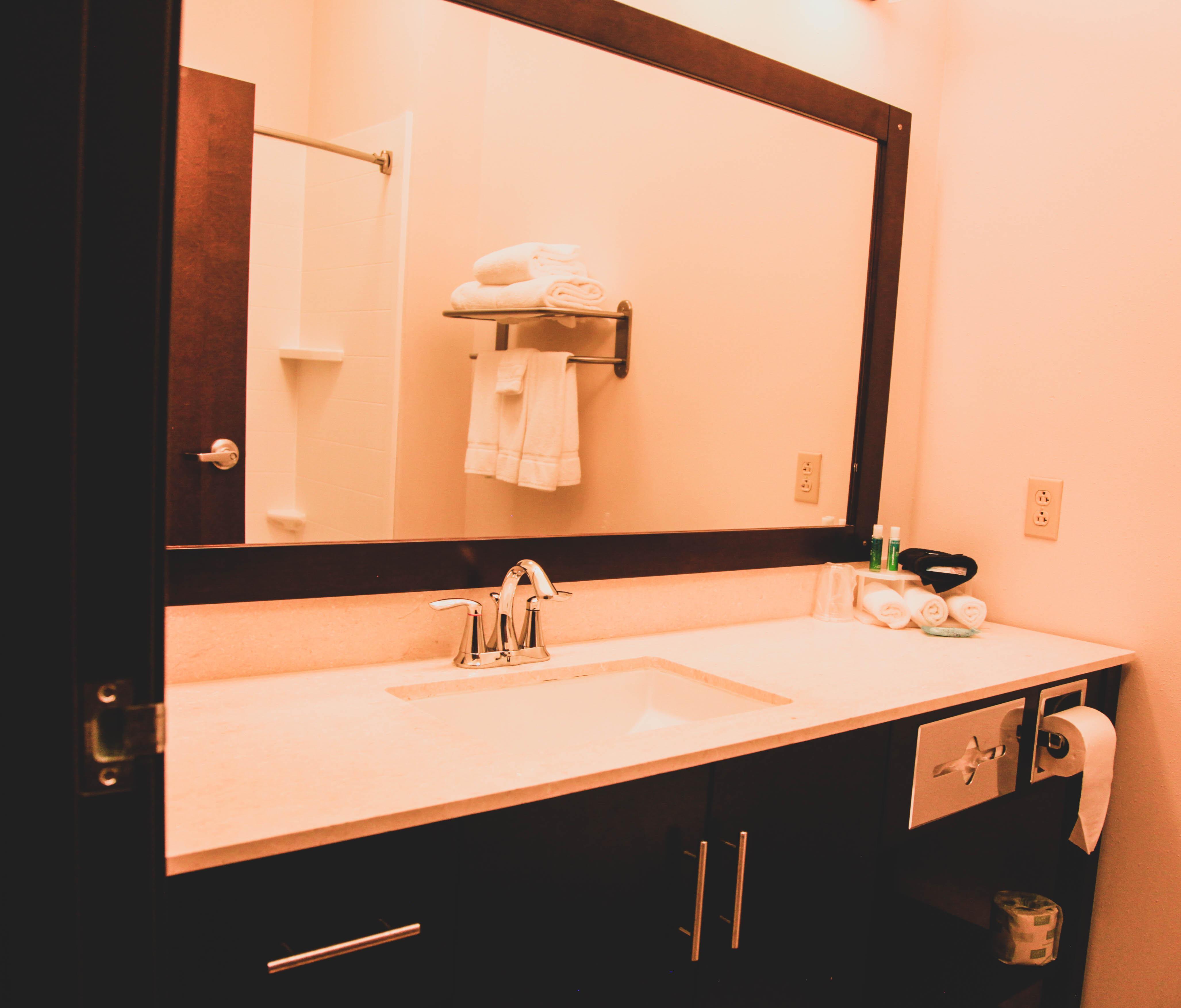 Holiday Inn Express & Suites Cumberland - La Vale By Ihg Kültér fotó