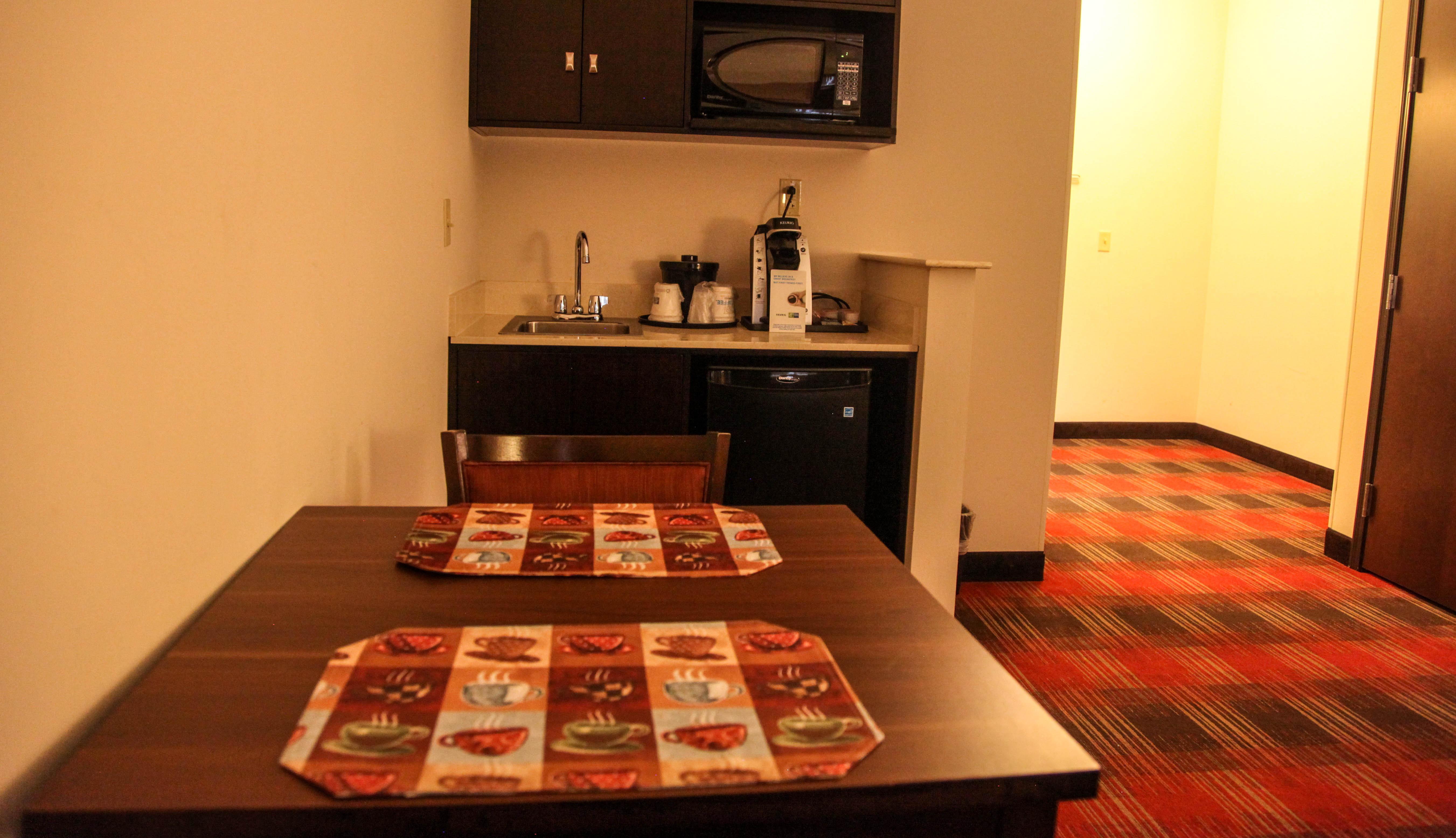 Holiday Inn Express & Suites Cumberland - La Vale By Ihg Kültér fotó